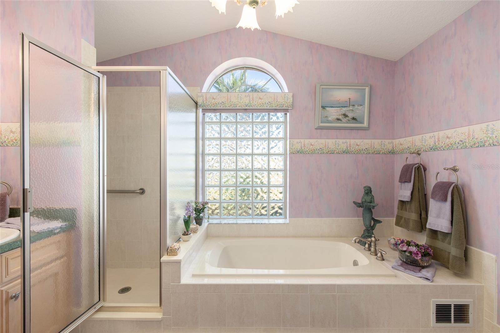 OCALA PALMS - Residential