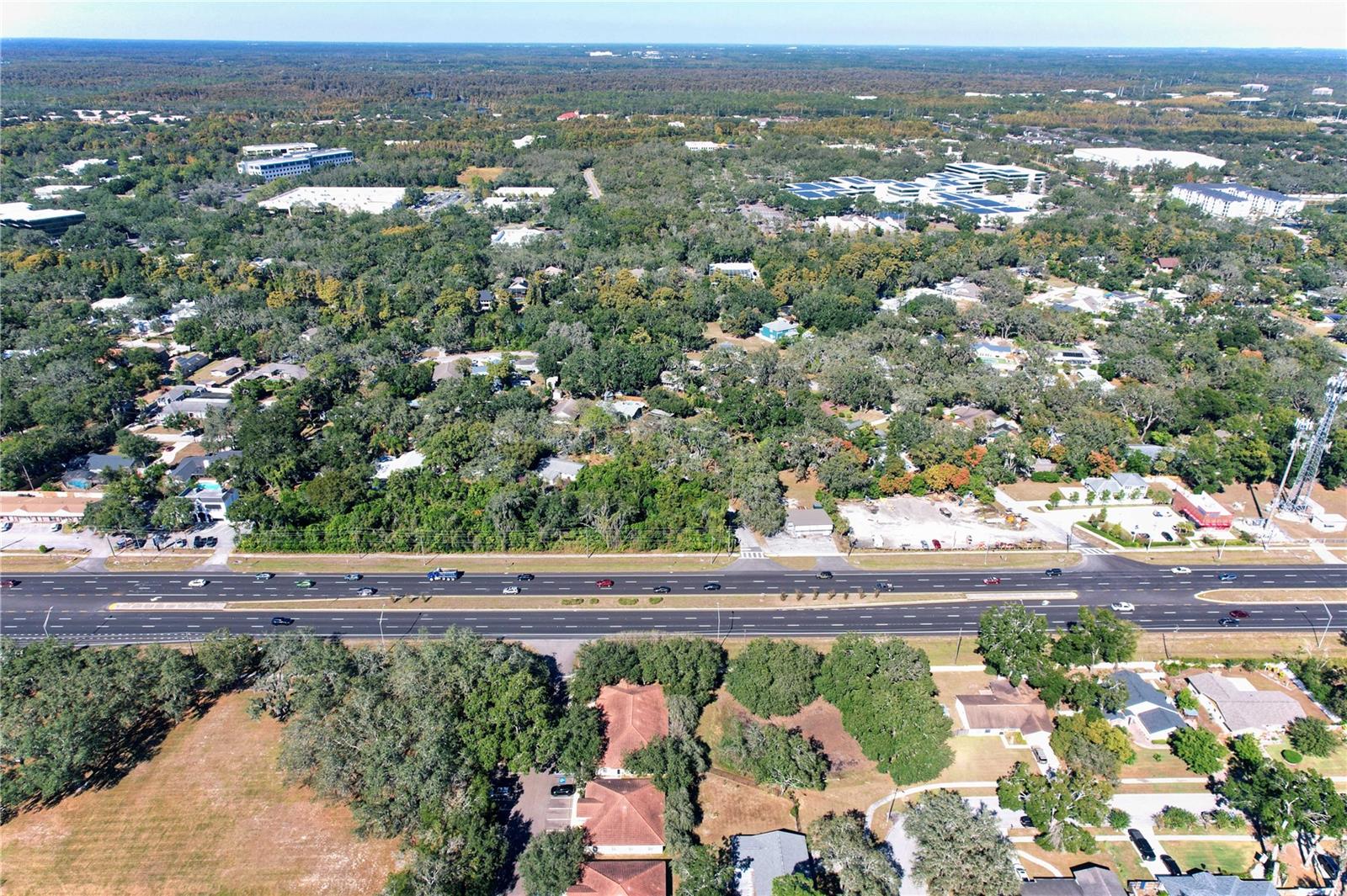 TERRACE OAKS BUS CENTER - Commercial Lease