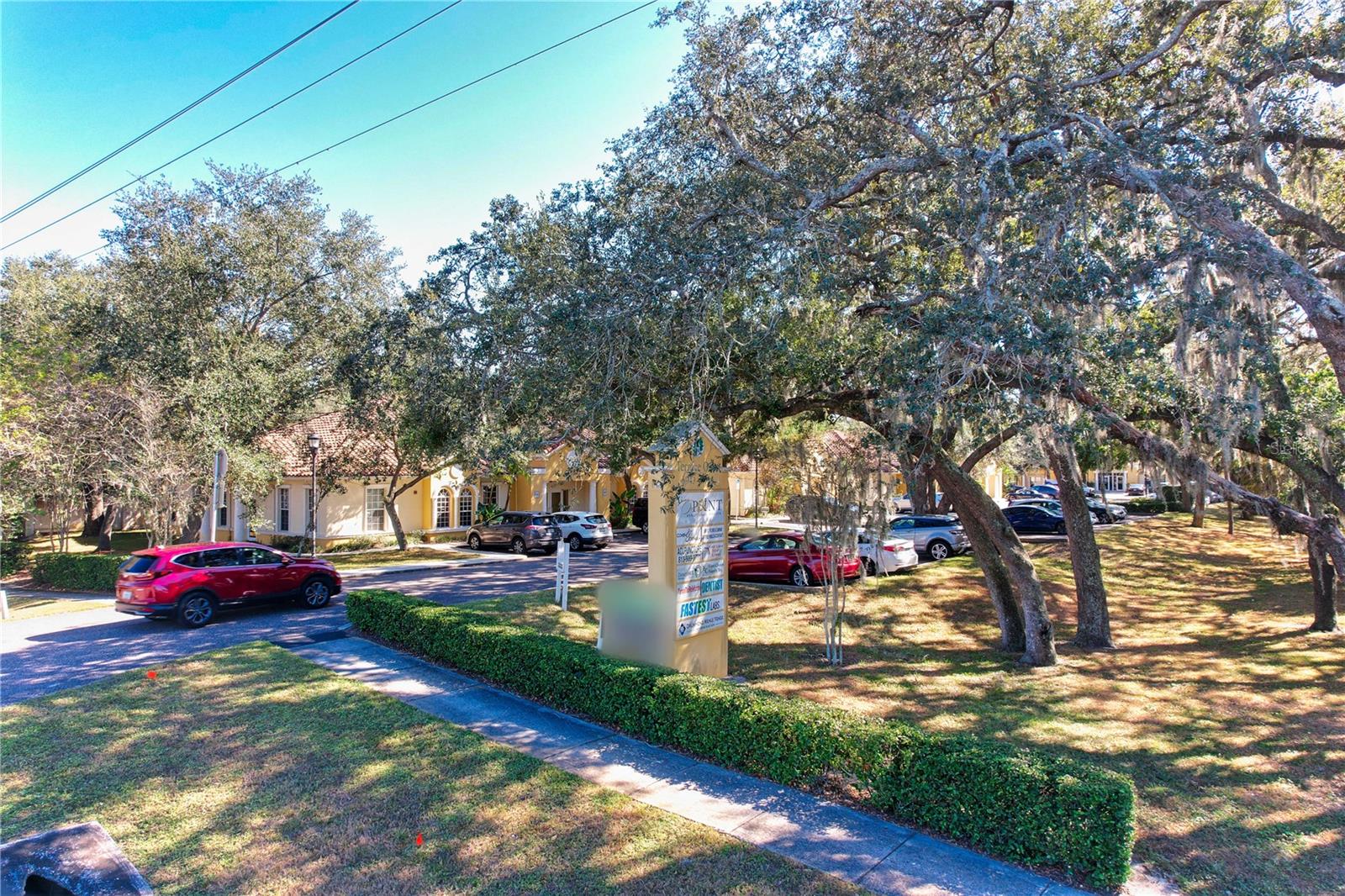 TERRACE OAKS BUS CENTER - Commercial Lease