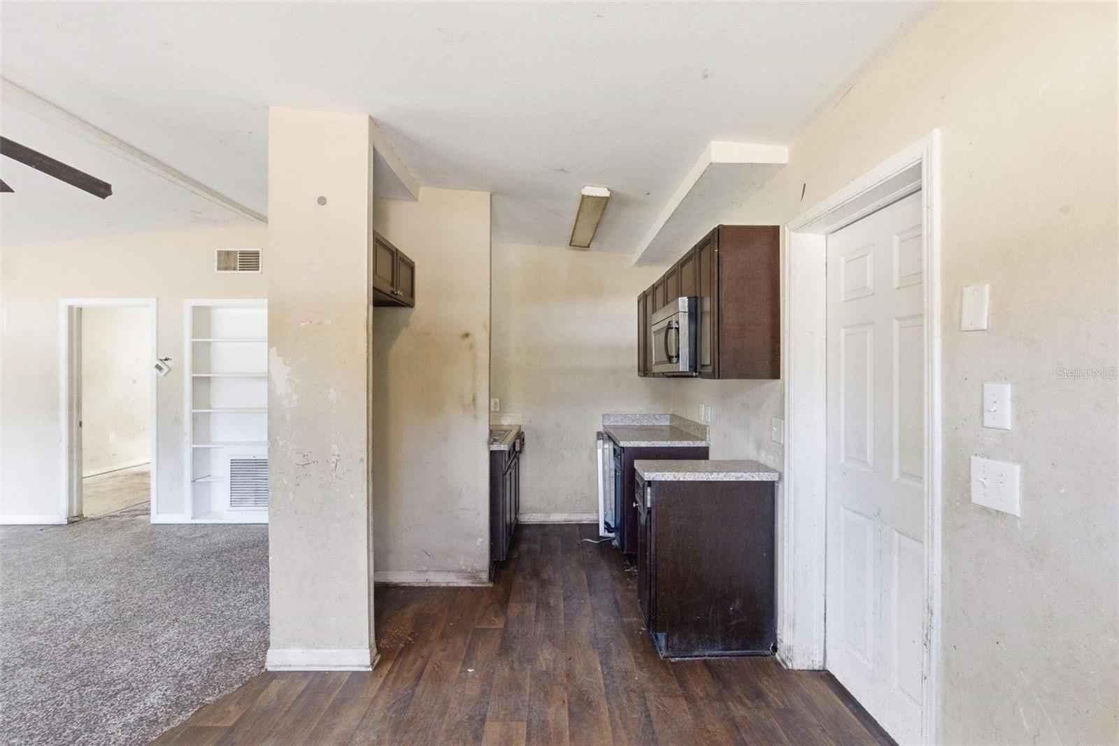 CAMELLIA PARK - Residential