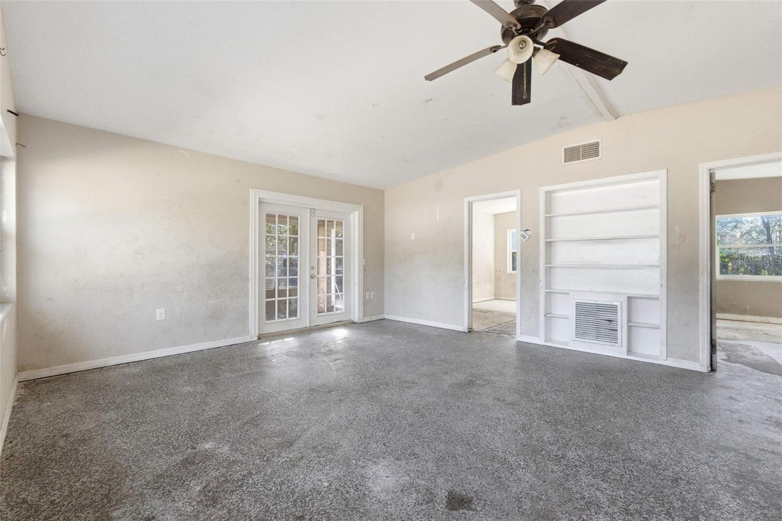 CAMELLIA PARK - Residential