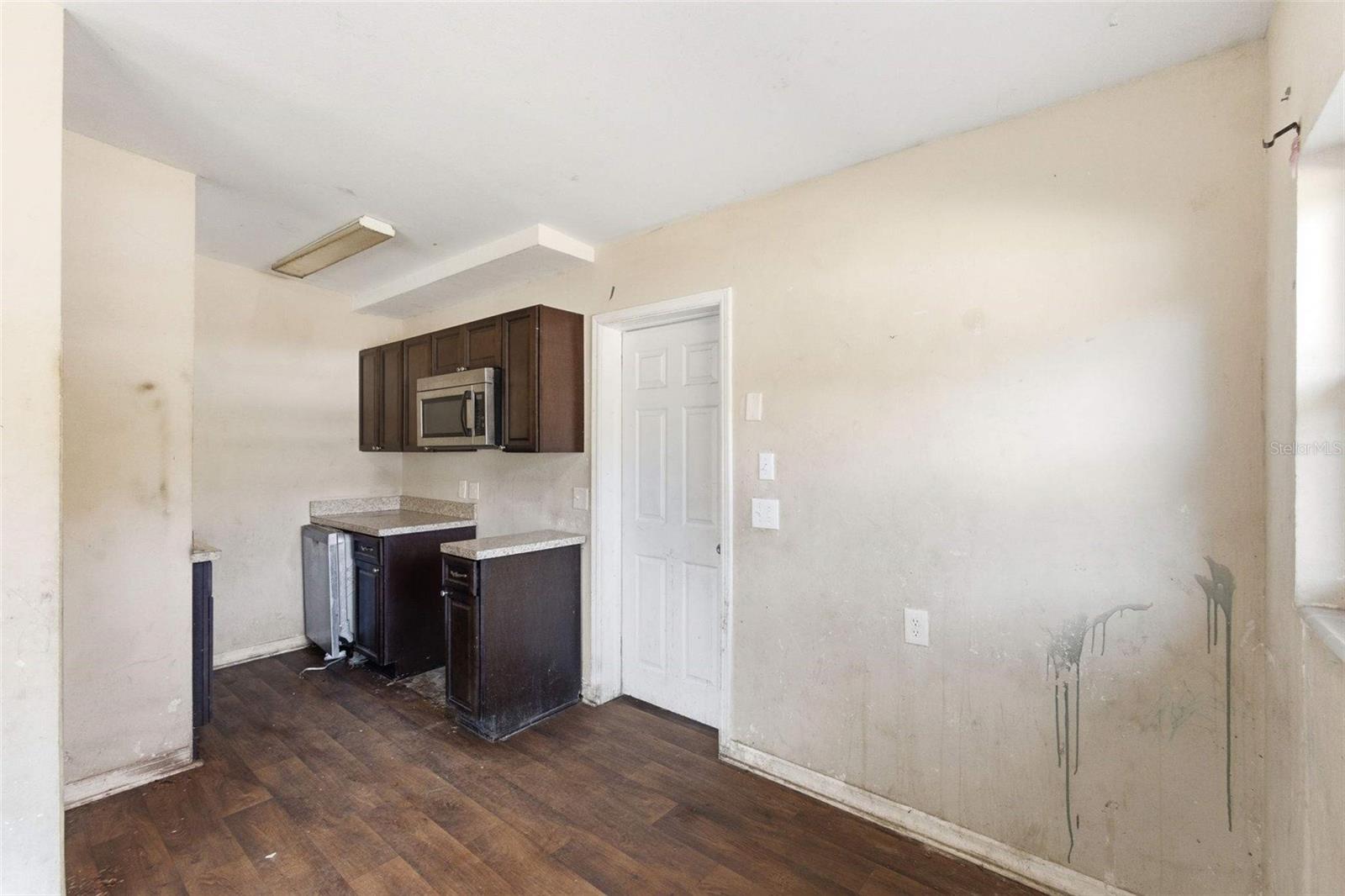 CAMELLIA PARK - Residential