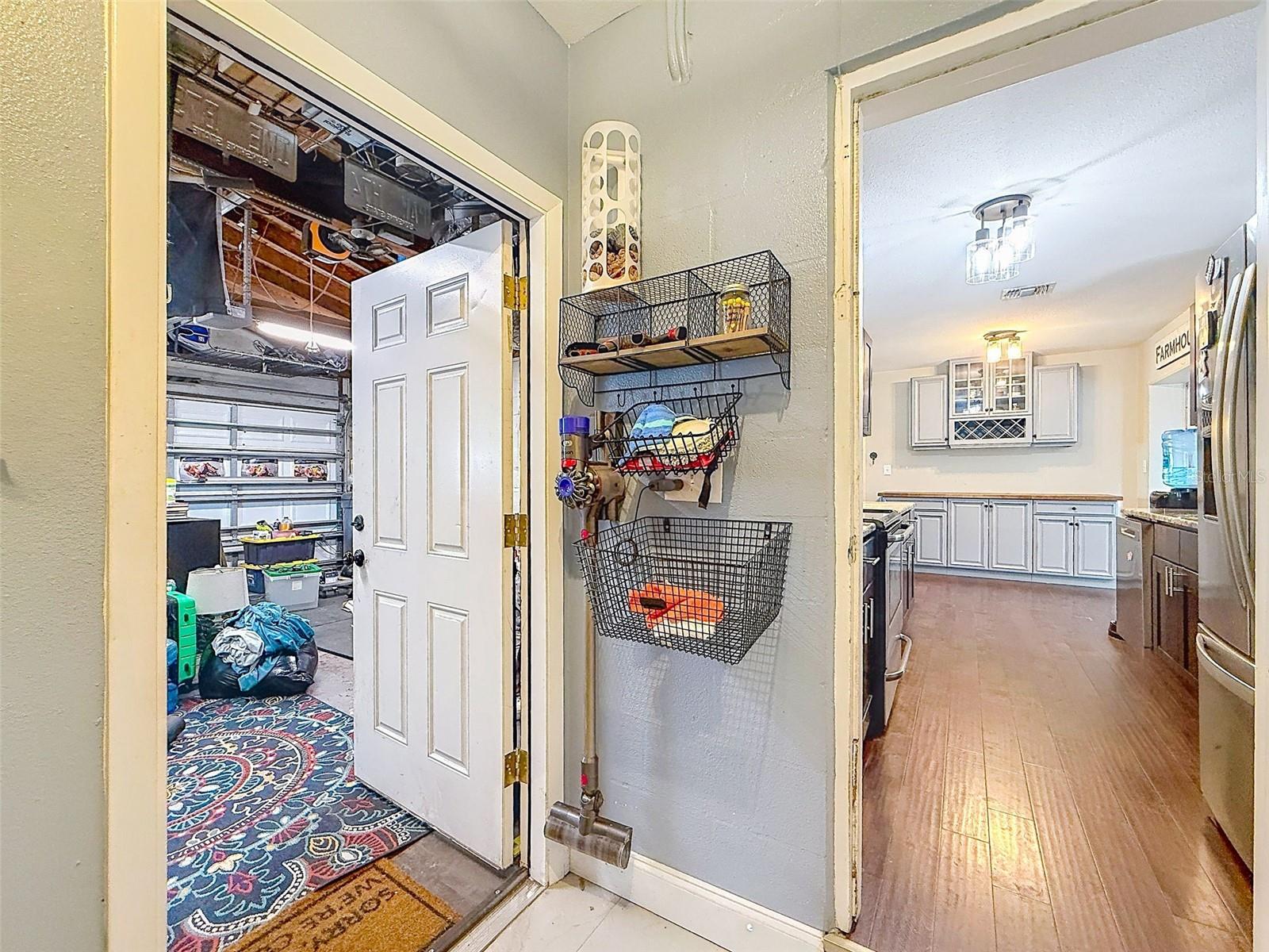 DOUGLAS MANOR 2ND ADD - Residential