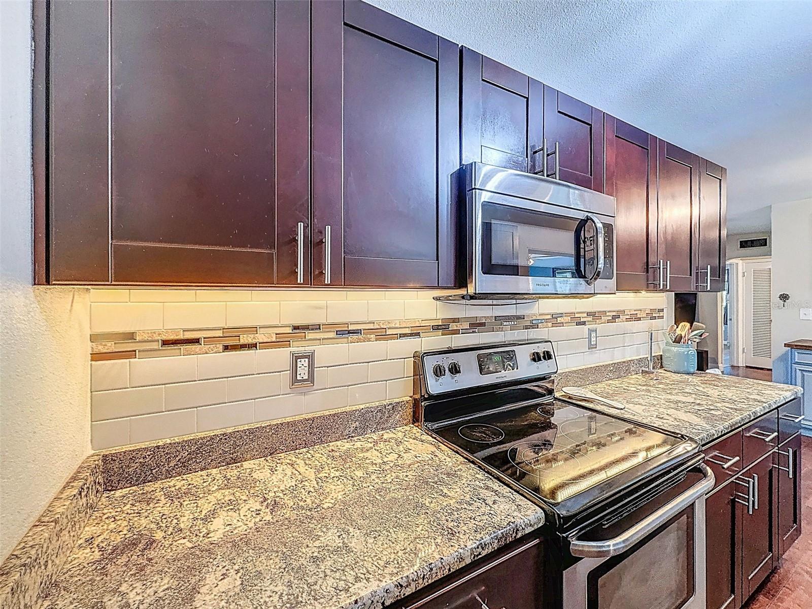 DOUGLAS MANOR 2ND ADD - Residential