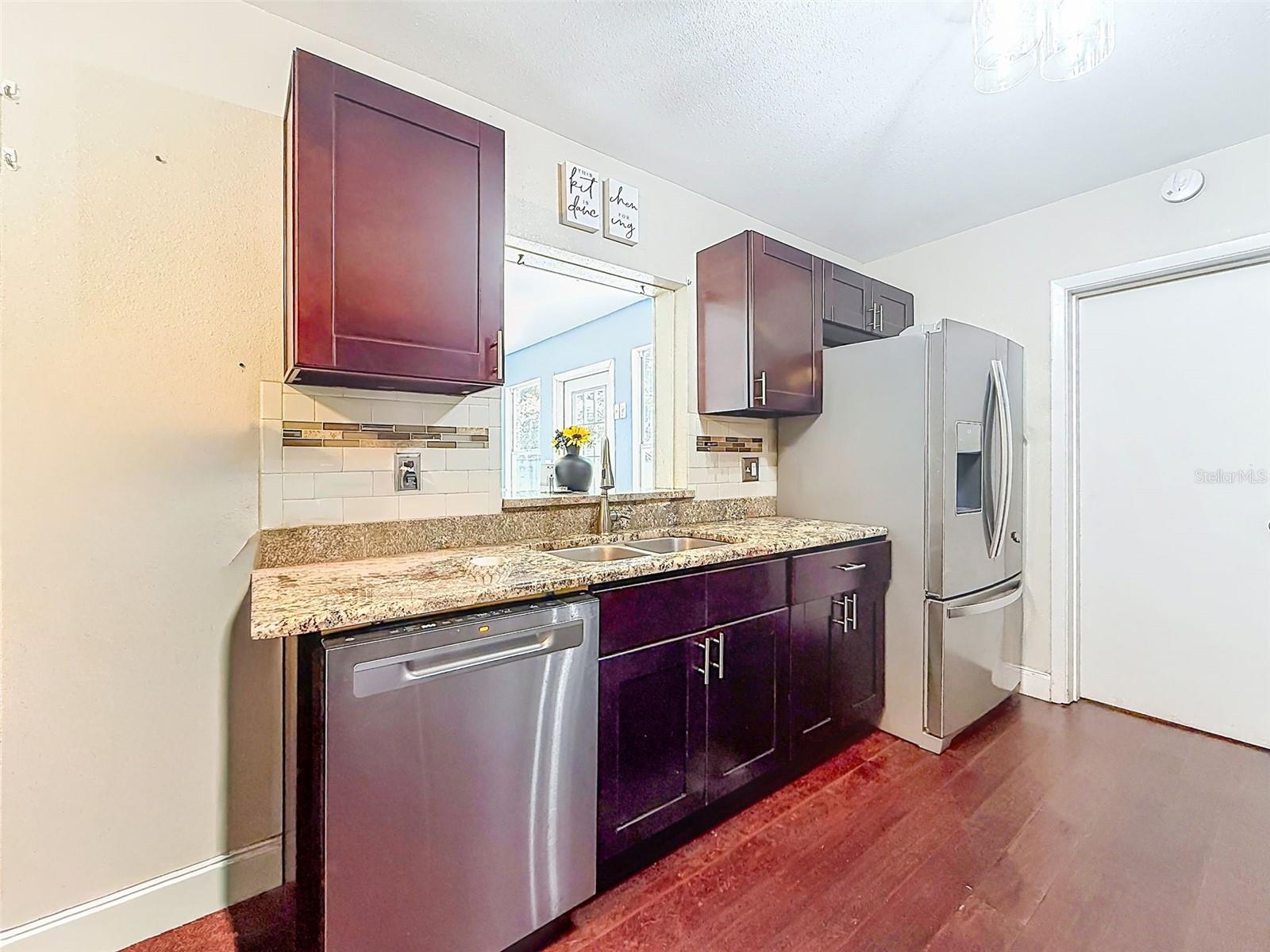 DOUGLAS MANOR 2ND ADD - Residential