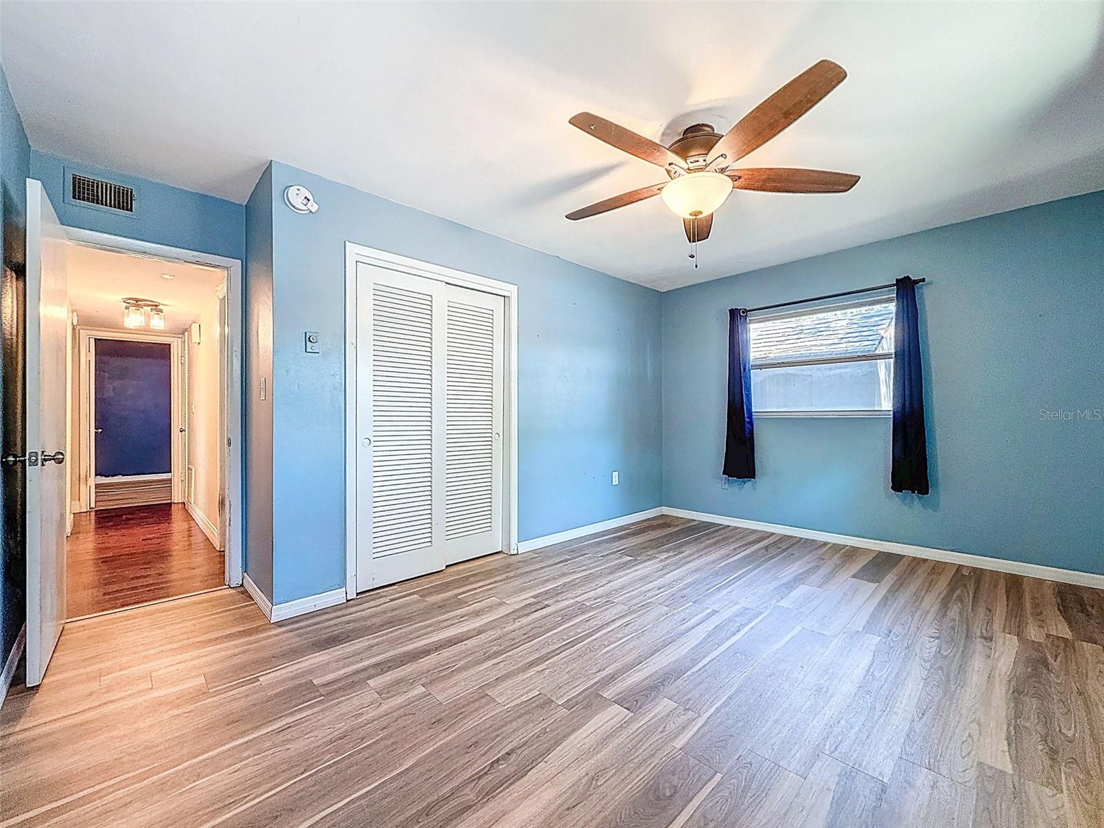 DOUGLAS MANOR 2ND ADD - Residential