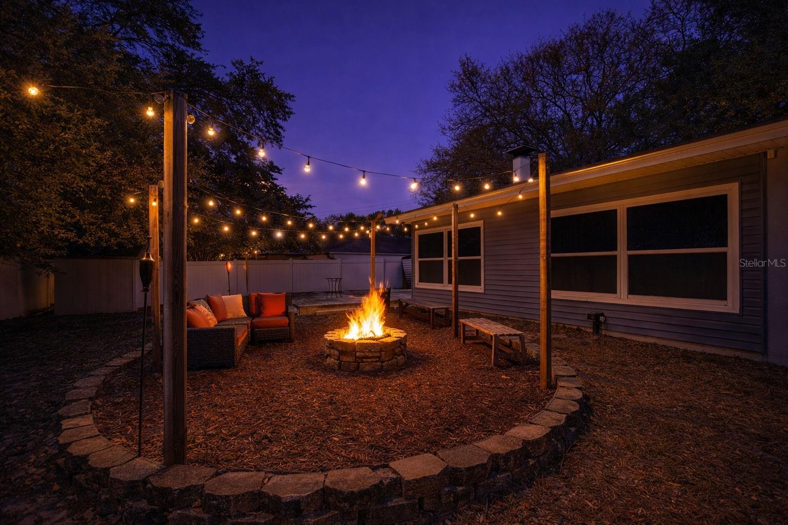 DOUGLAS MANOR 2ND ADD - Residential