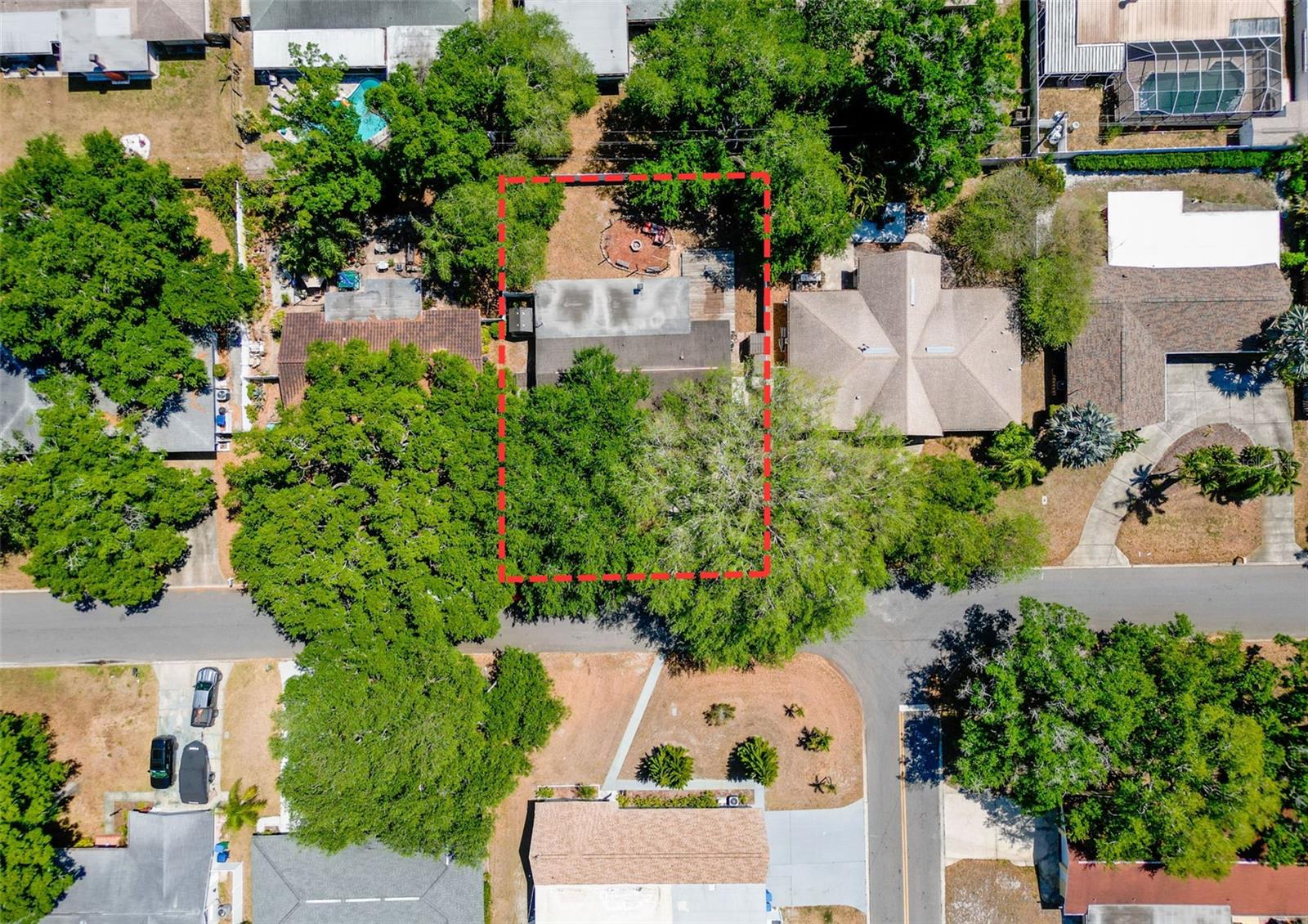 DOUGLAS MANOR 2ND ADD - Residential