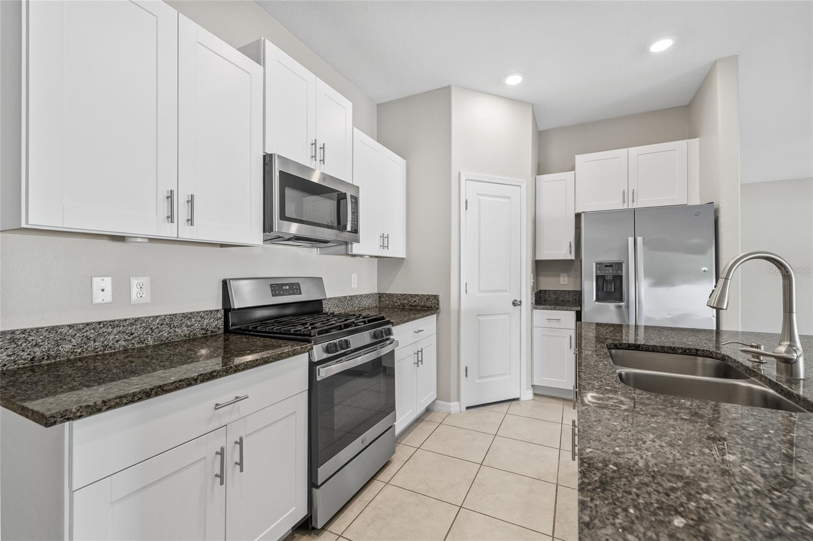 LEISEY SUB - Residential