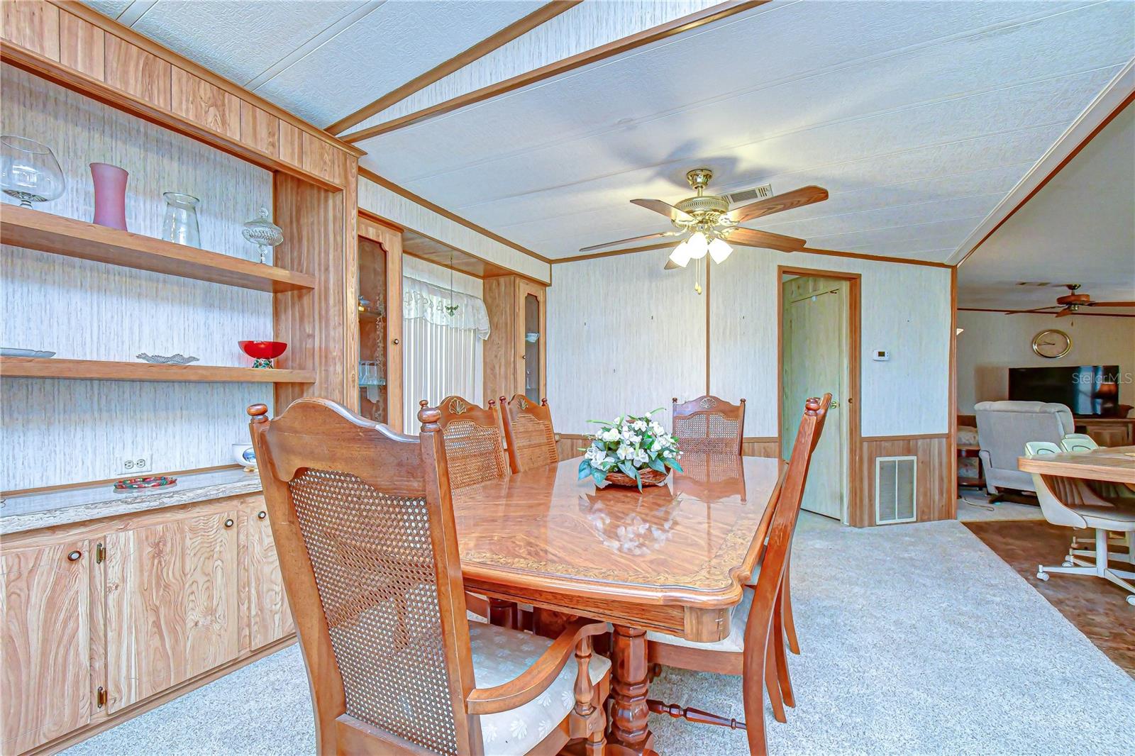 COLONY HILLS COMMUNITY - Residential