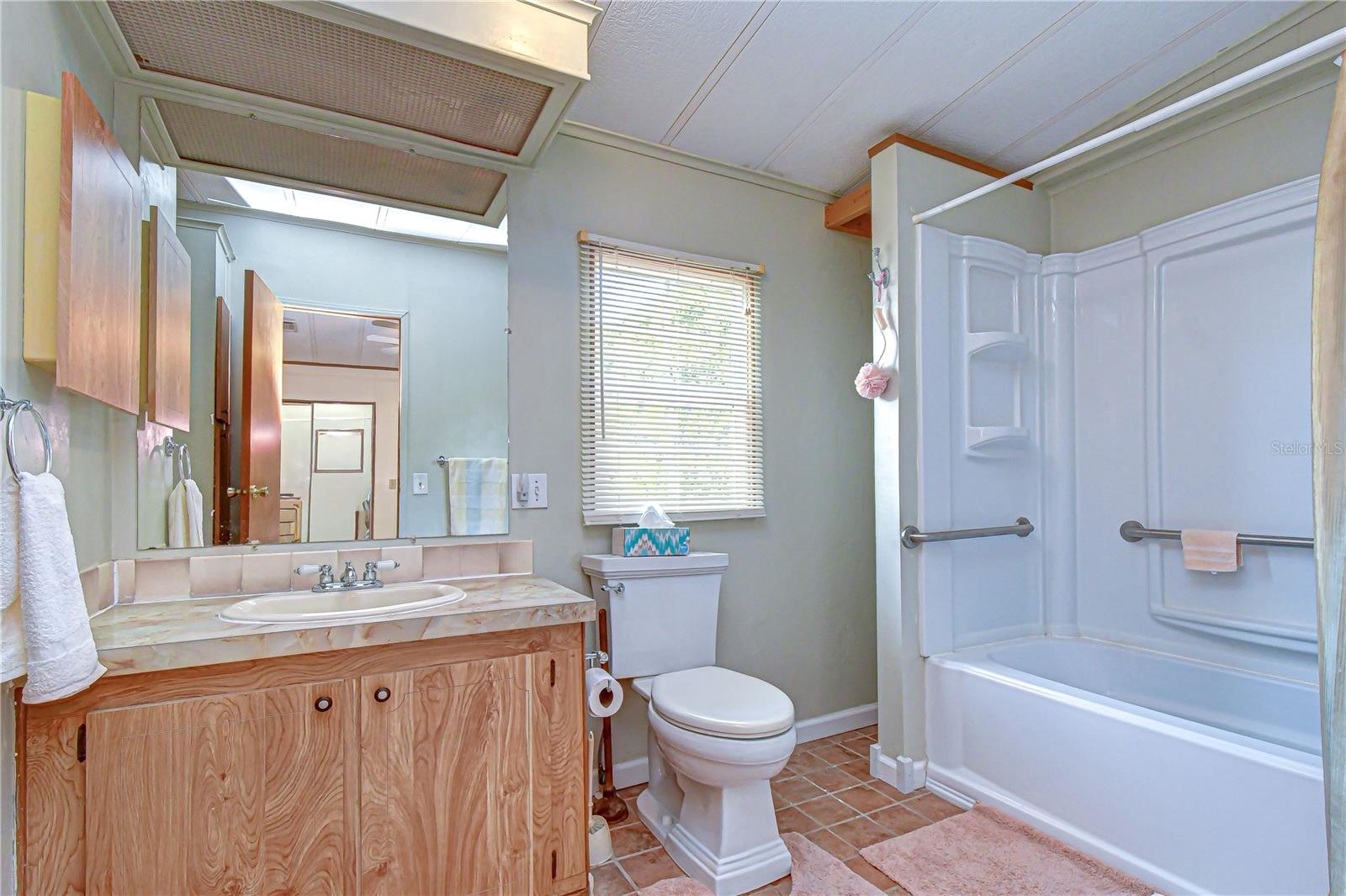 COLONY HILLS COMMUNITY - Residential