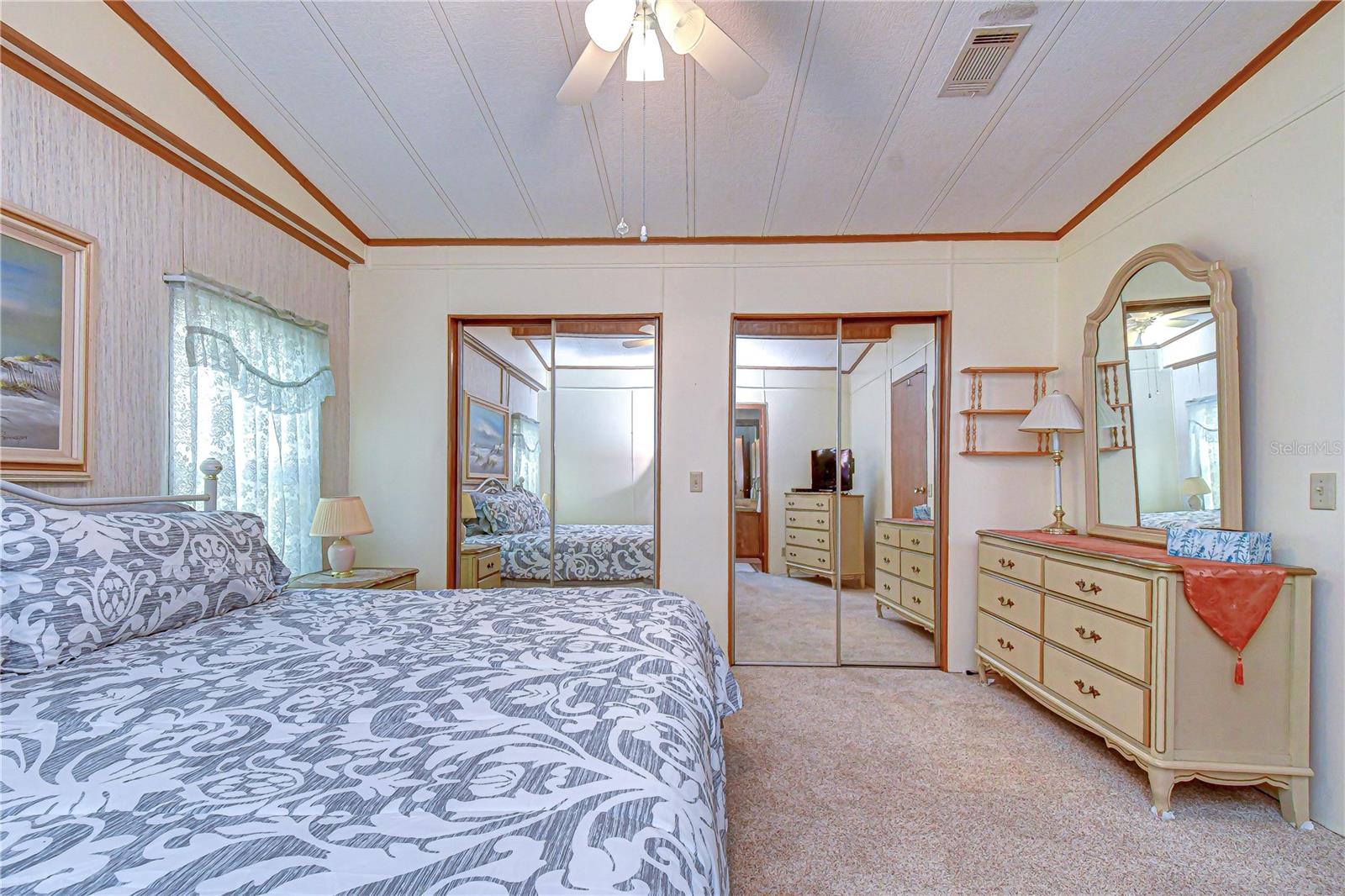 COLONY HILLS COMMUNITY - Residential