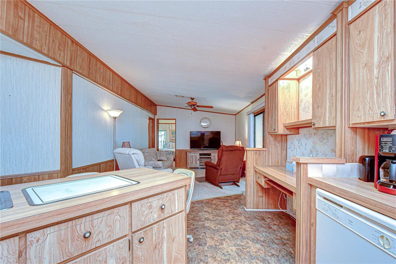 COLONY HILLS COMMUNITY - Residential