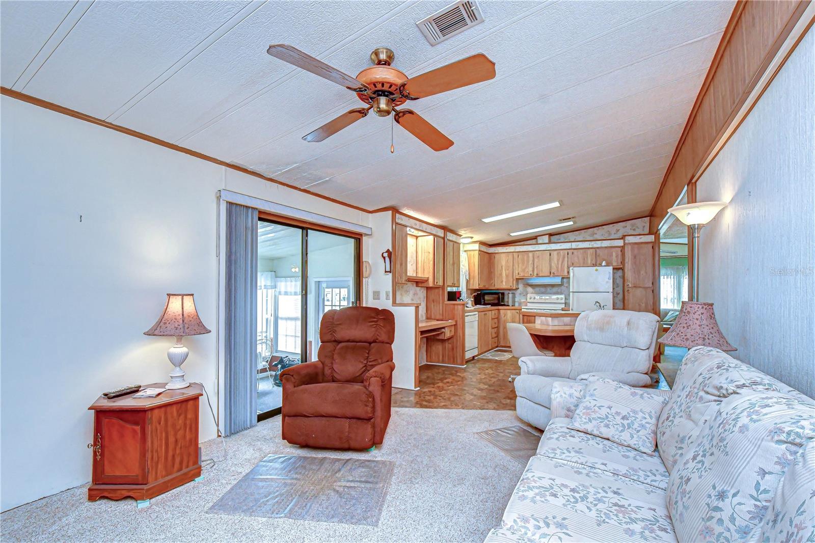 COLONY HILLS COMMUNITY - Residential