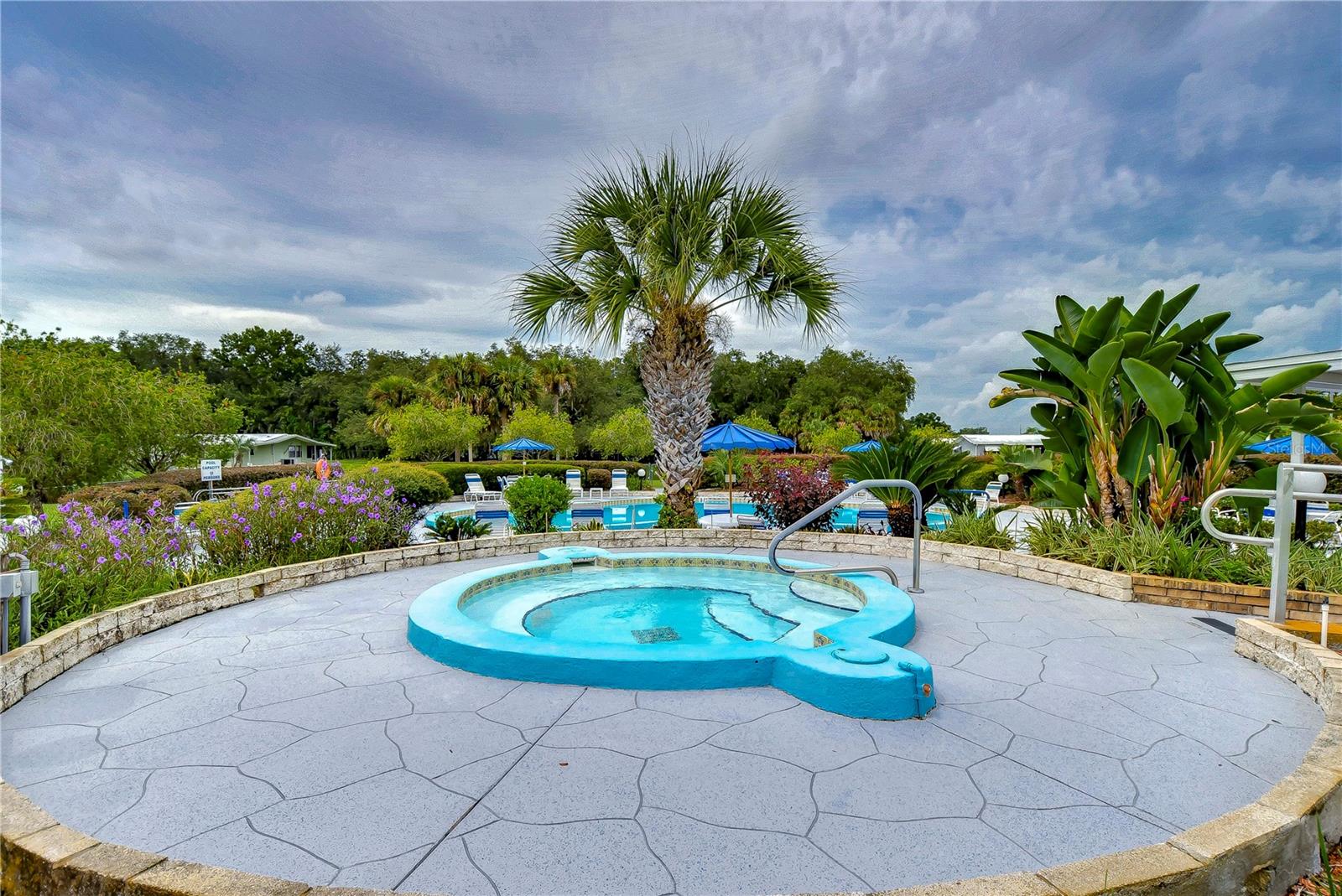 COLONY HILLS COMMUNITY - Residential