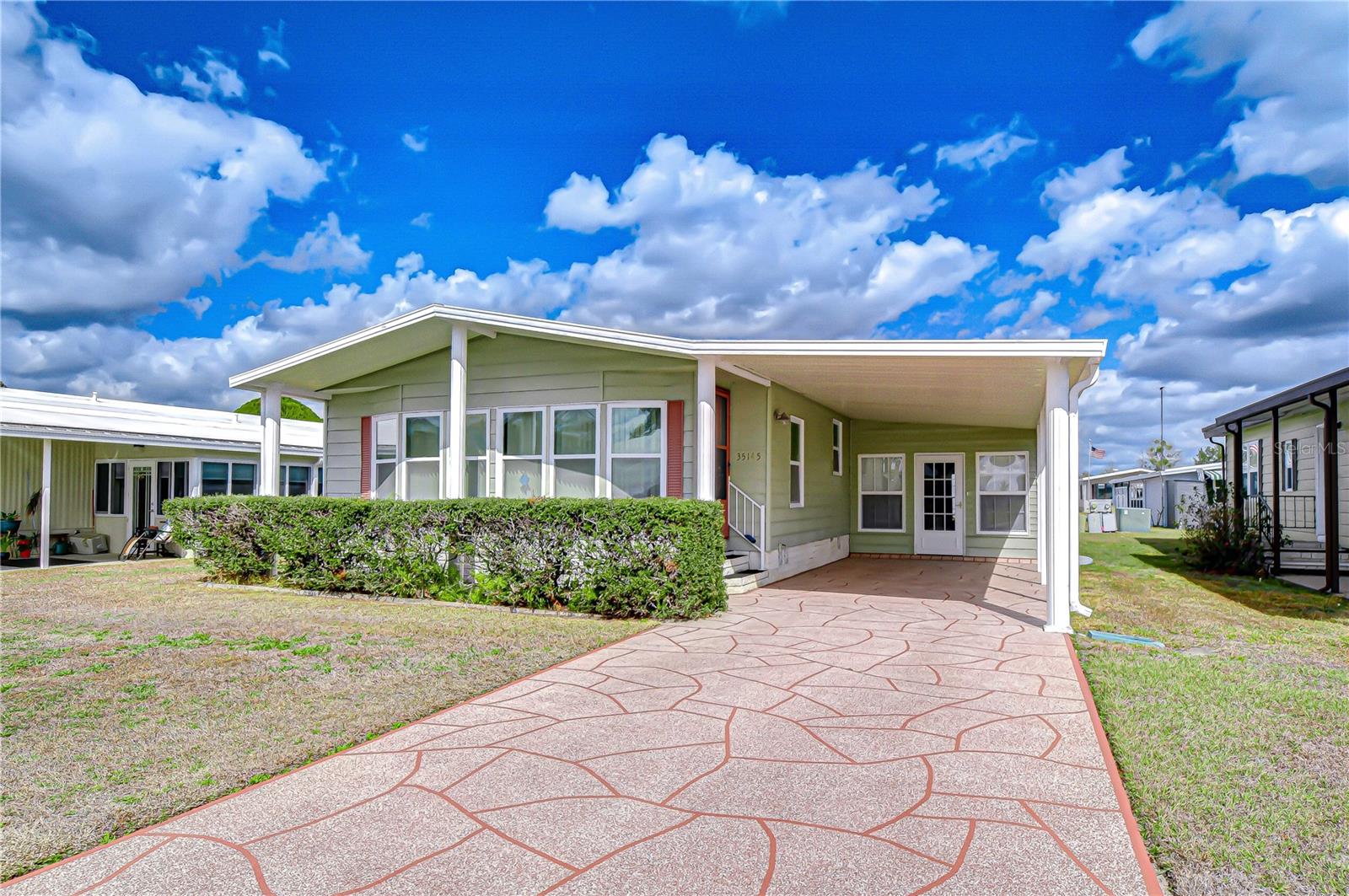 COLONY HILLS COMMUNITY - Residential