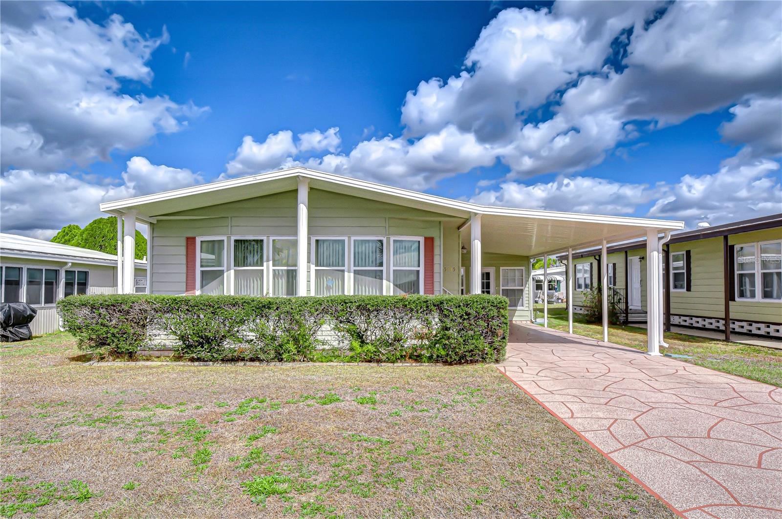 COLONY HILLS COMMUNITY - Residential