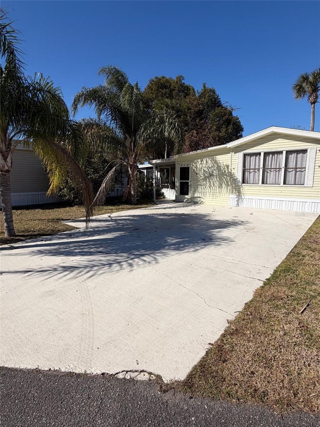 Photo of 9000 Us Hwy 192 # 979, Clermont, FL 34714 (MLS # S5143476)