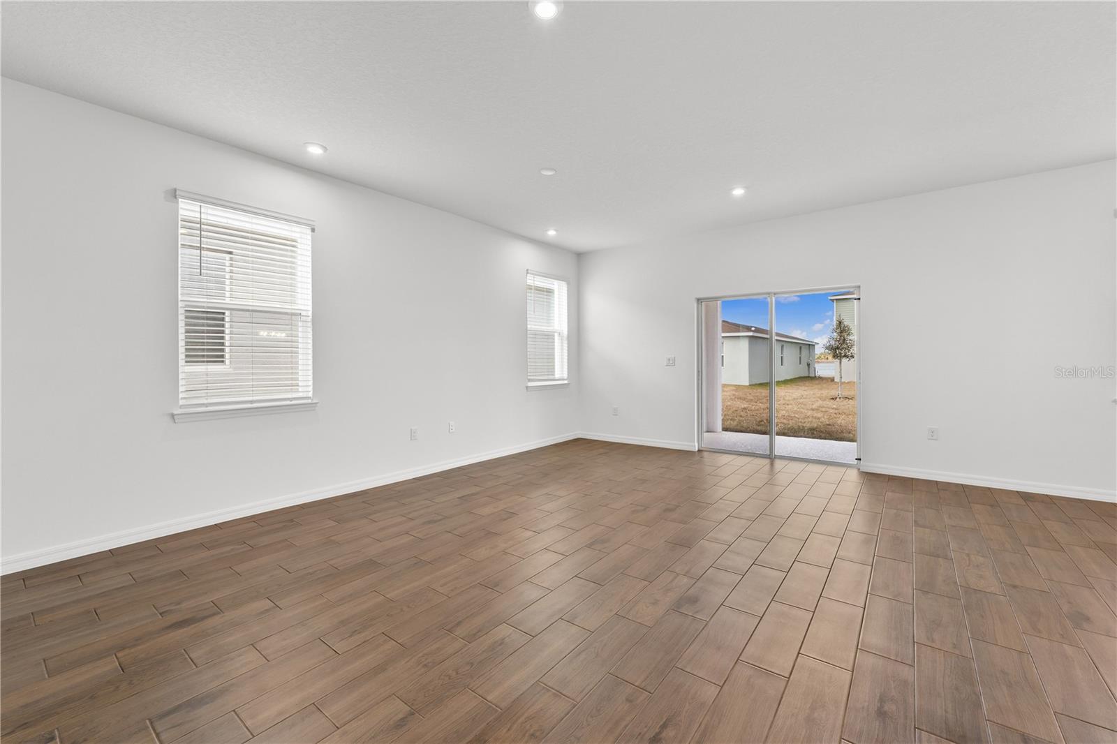 WATERMARK - Residential