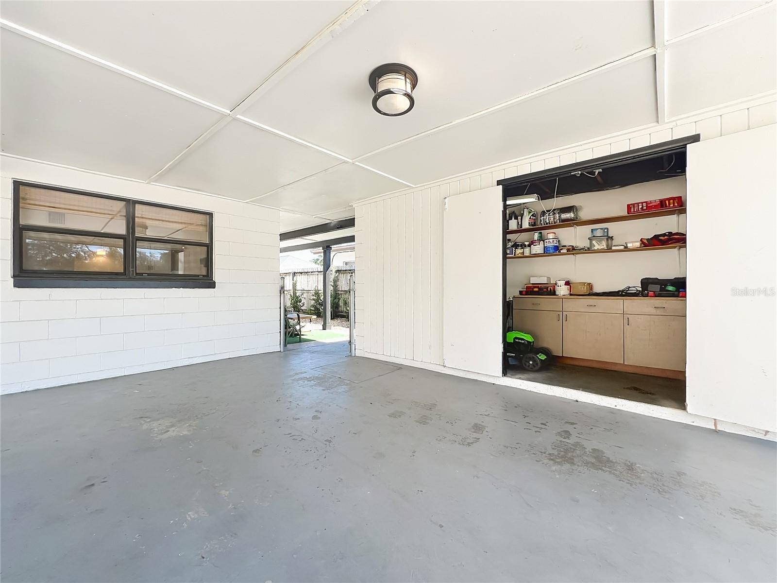 VALENCIA PARK - Residential