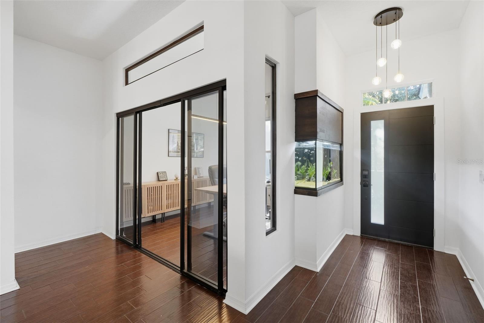 1214 TRENTWOOD COURT