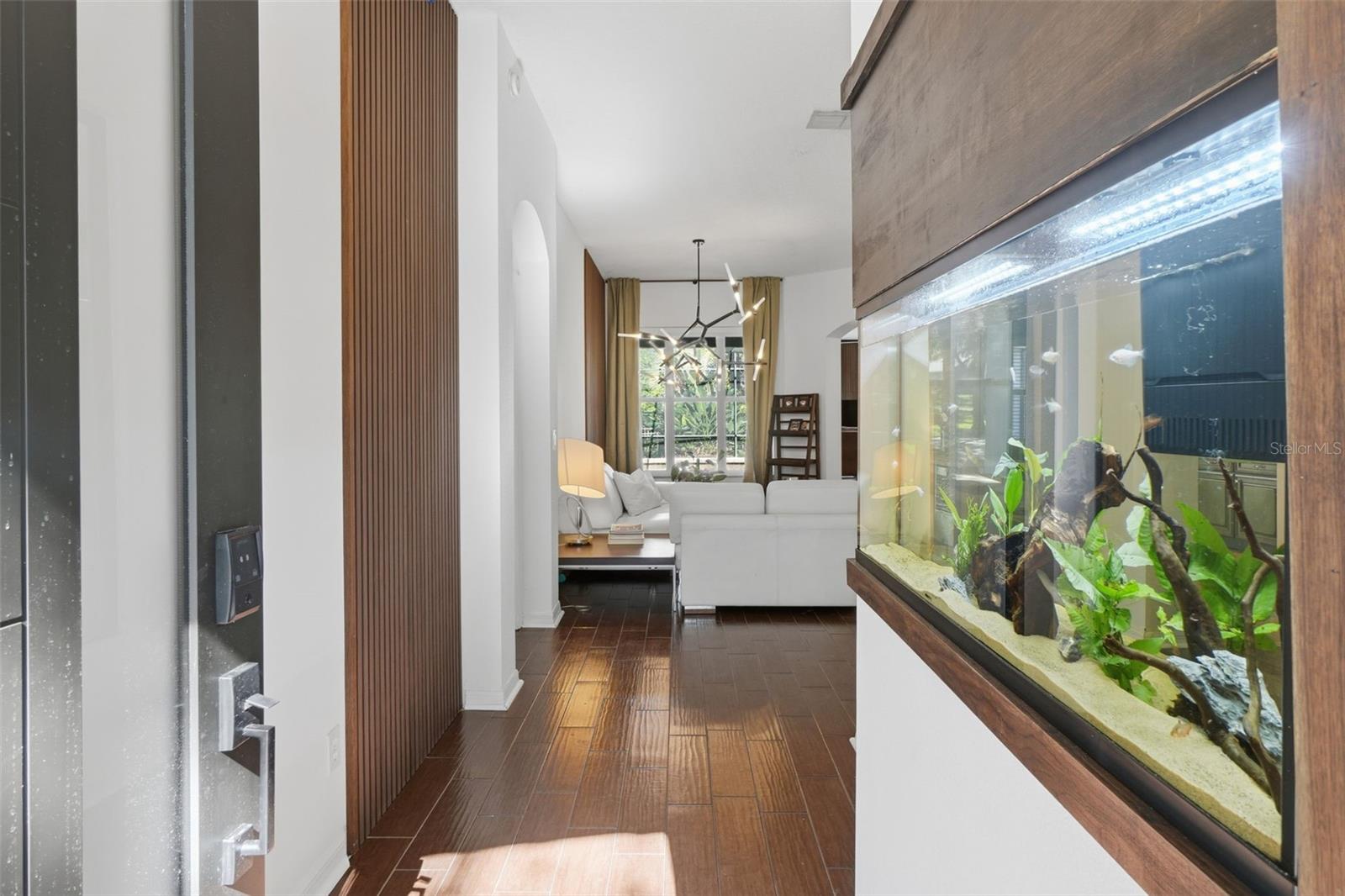 1214 TRENTWOOD COURT