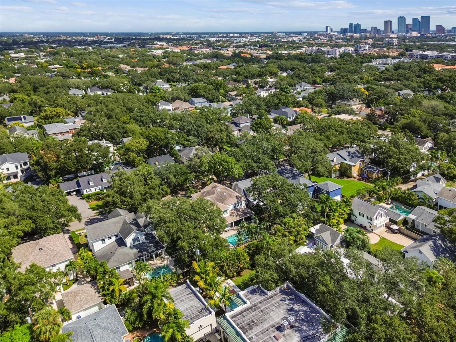 NORTH NEW SUBURB BEAUTIFUL - Residential