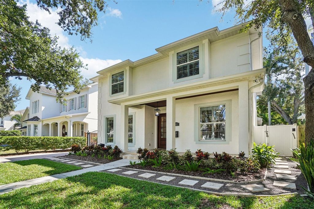 Photo of 2522 W Watrous Avenue, Tampa, FL 33629 (MLS # TB8434117)