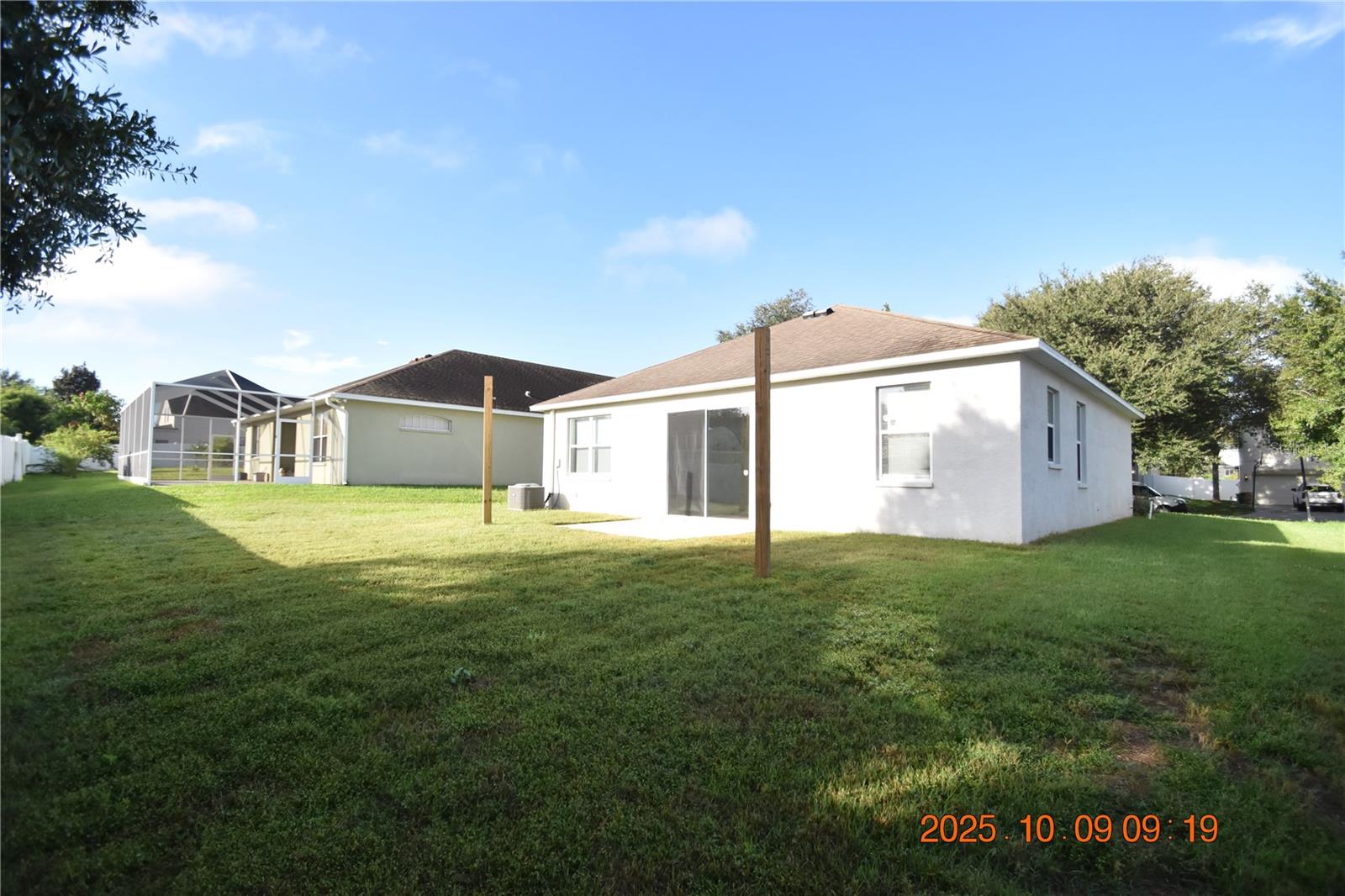 SOUTHERN OAKS GROVE - Residential Lease