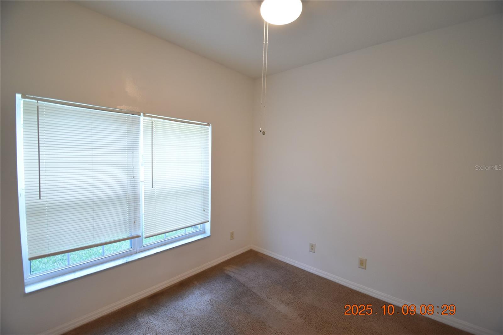 SOUTHERN OAKS GROVE - Residential Lease