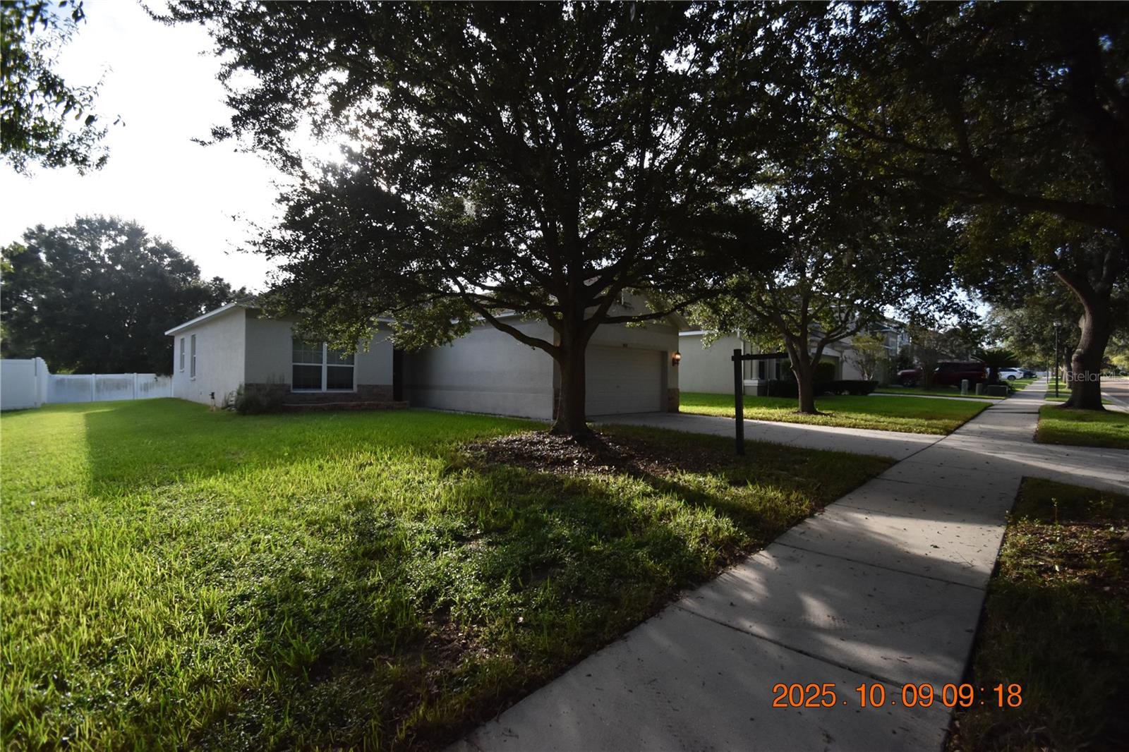 SOUTHERN OAKS GROVE - Residential Lease
