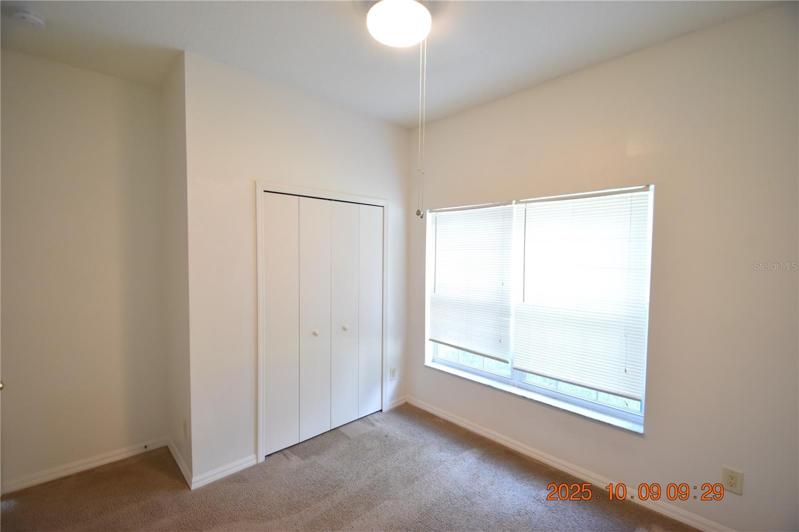 SOUTHERN OAKS GROVE - Residential Lease