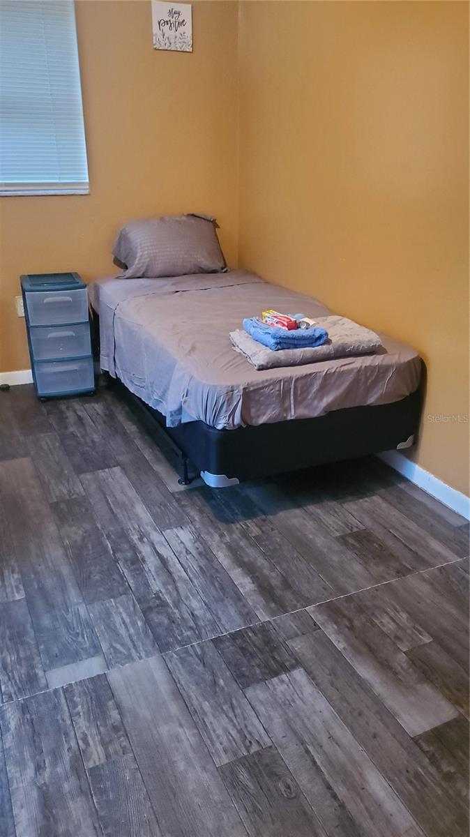 NEIGHBORHOOD 4709 - Residential Income