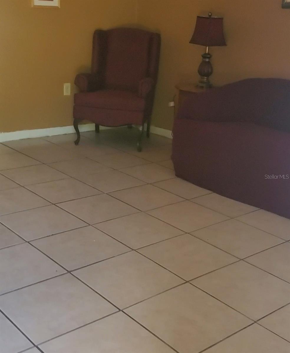 NEIGHBORHOOD 4709 - Residential Income