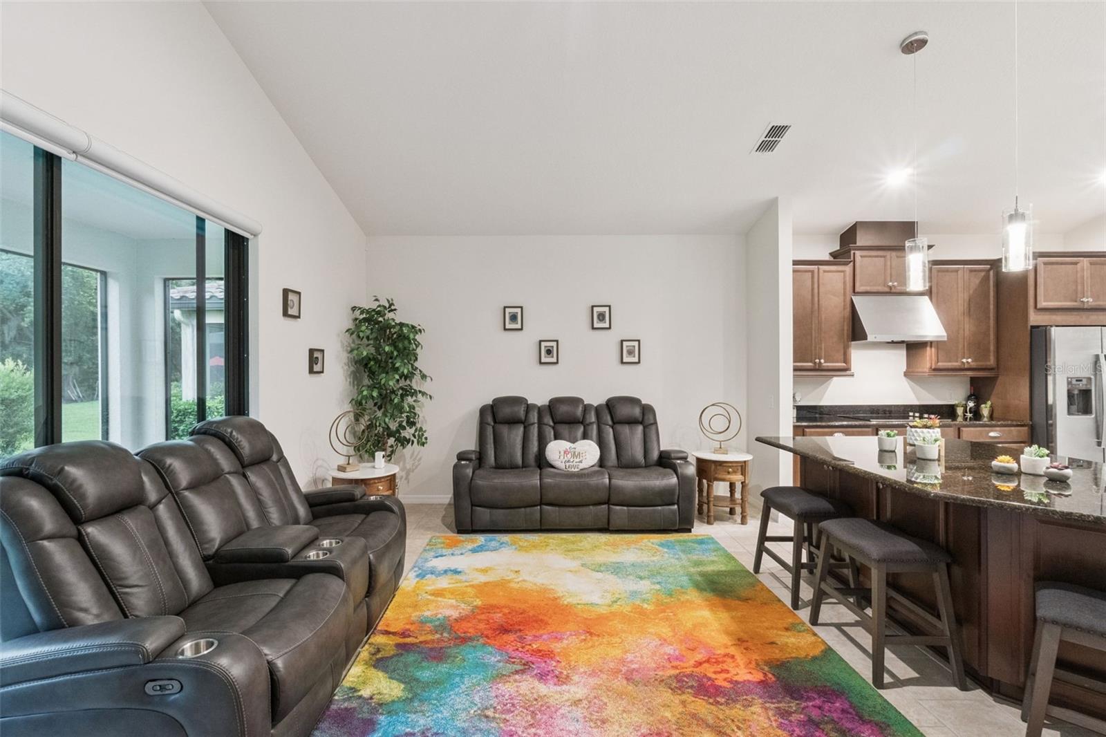 BELLALAGO PH 5J - Residential