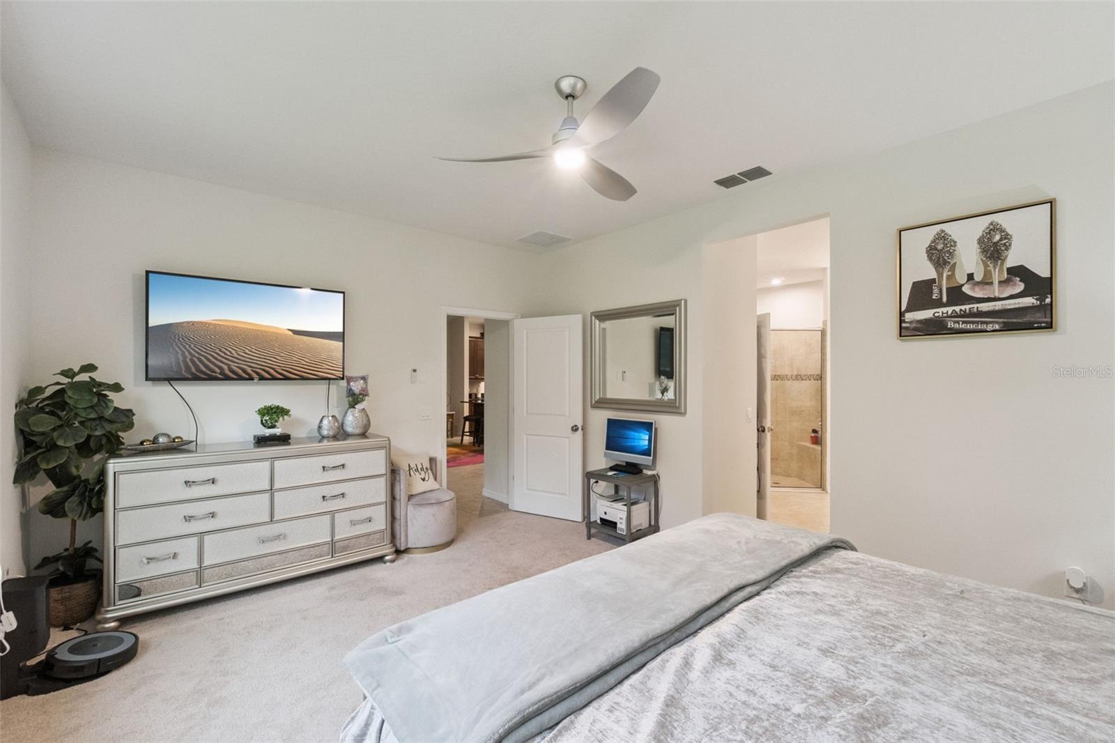 BELLALAGO PH 5J - Residential