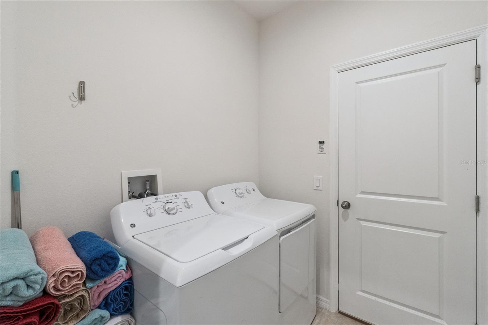 BELLALAGO PH 5J - Residential