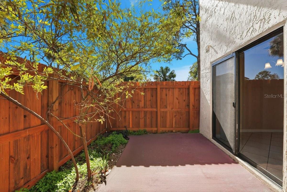 HIDDEN CREEK CONDO PH 04 - Residential Lease