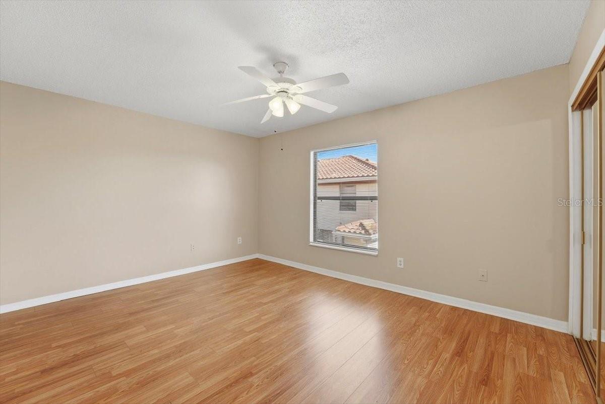 HIDDEN CREEK CONDO PH 04 - Residential Lease