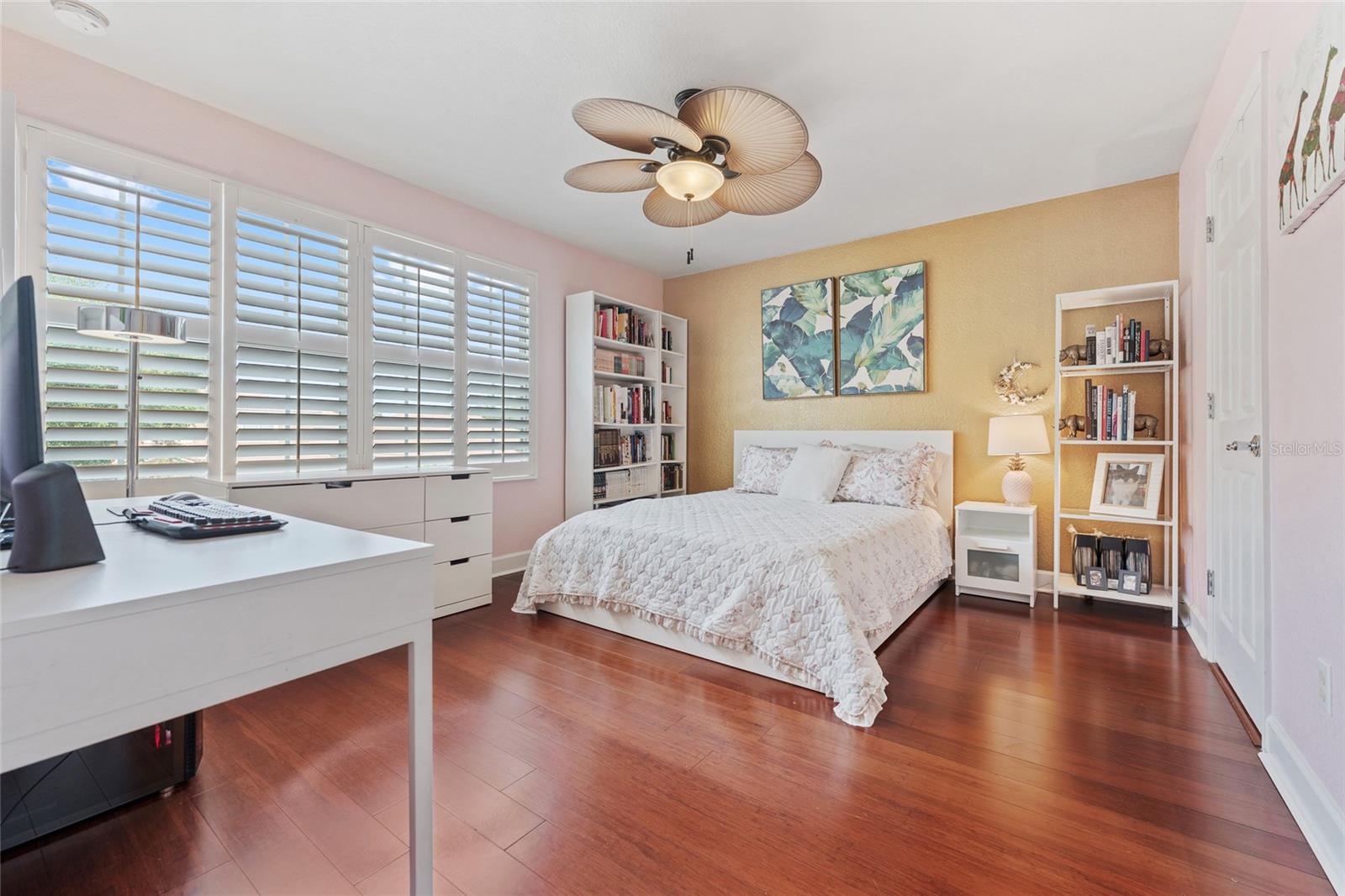 MEADOW RIDGE - Residential