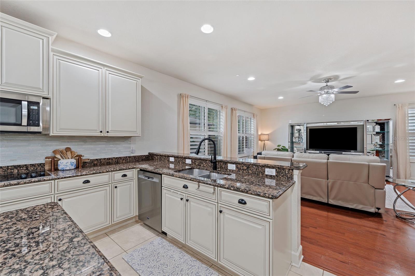 MEADOW RIDGE - Residential