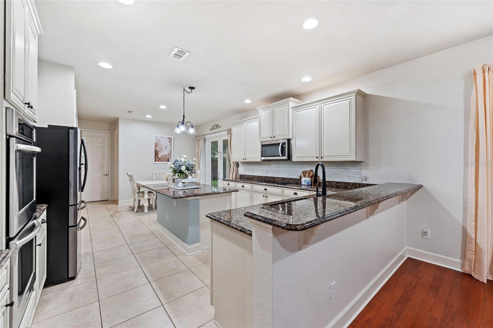 MEADOW RIDGE - Residential