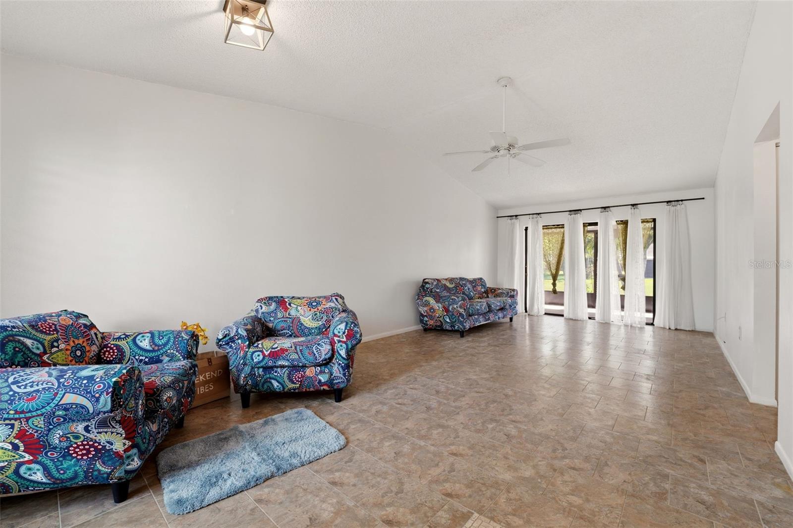 6132 29TH AVENUE W 6132