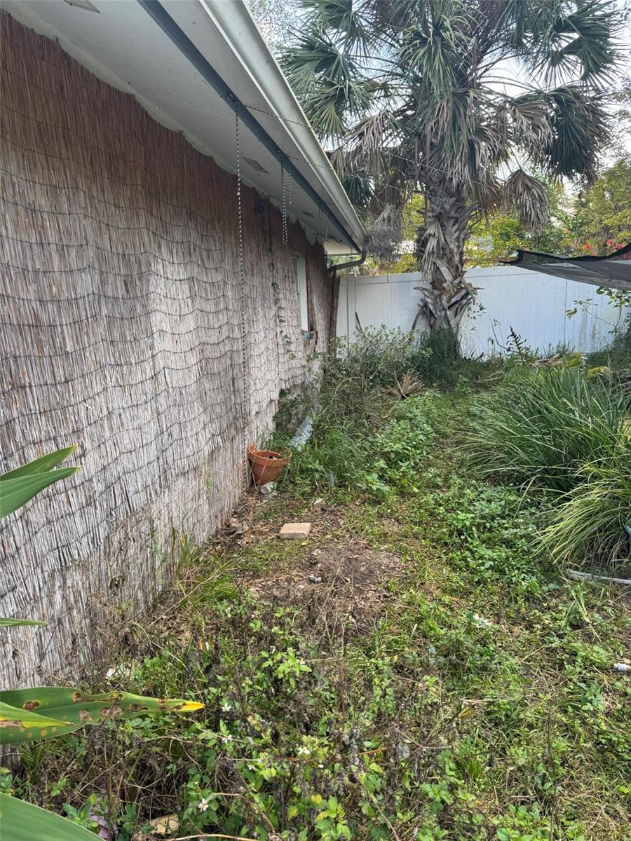 LONESOME PINES - Residential