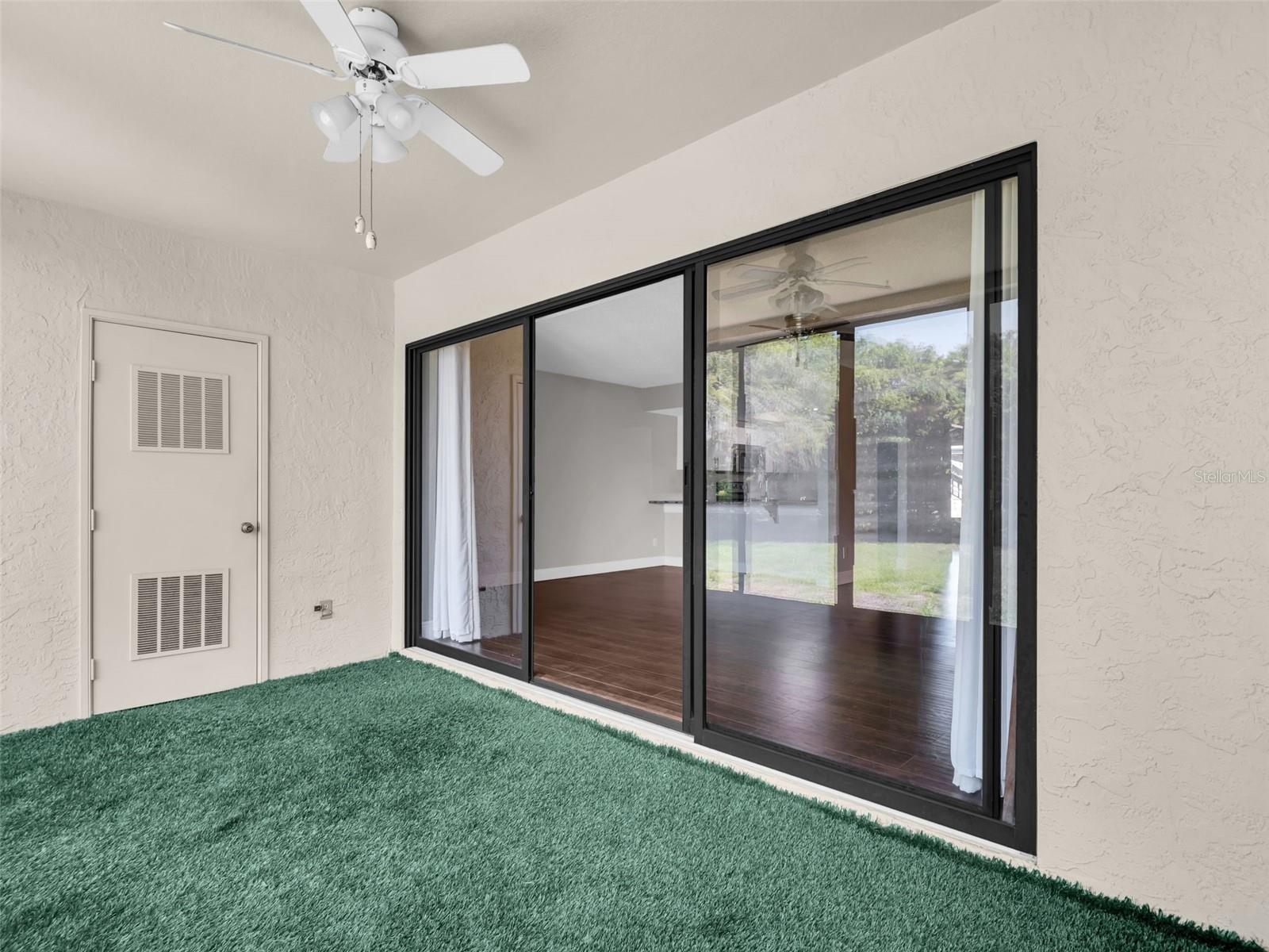 EL PASADO A CONDO - Residential