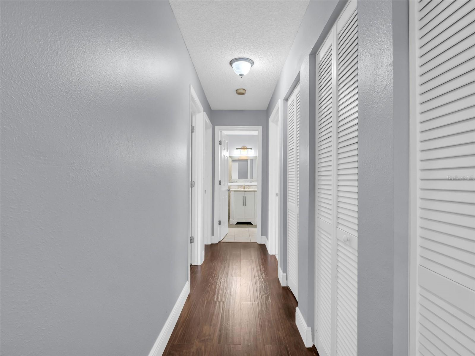 EL PASADO A CONDO - Residential