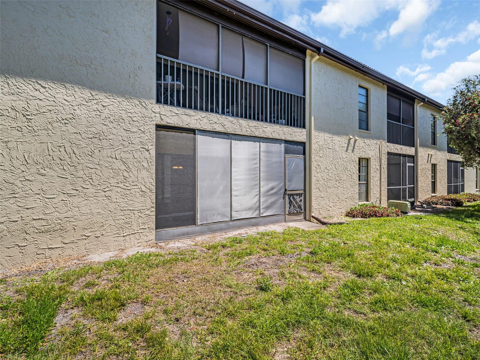 EL PASADO A CONDO - Residential