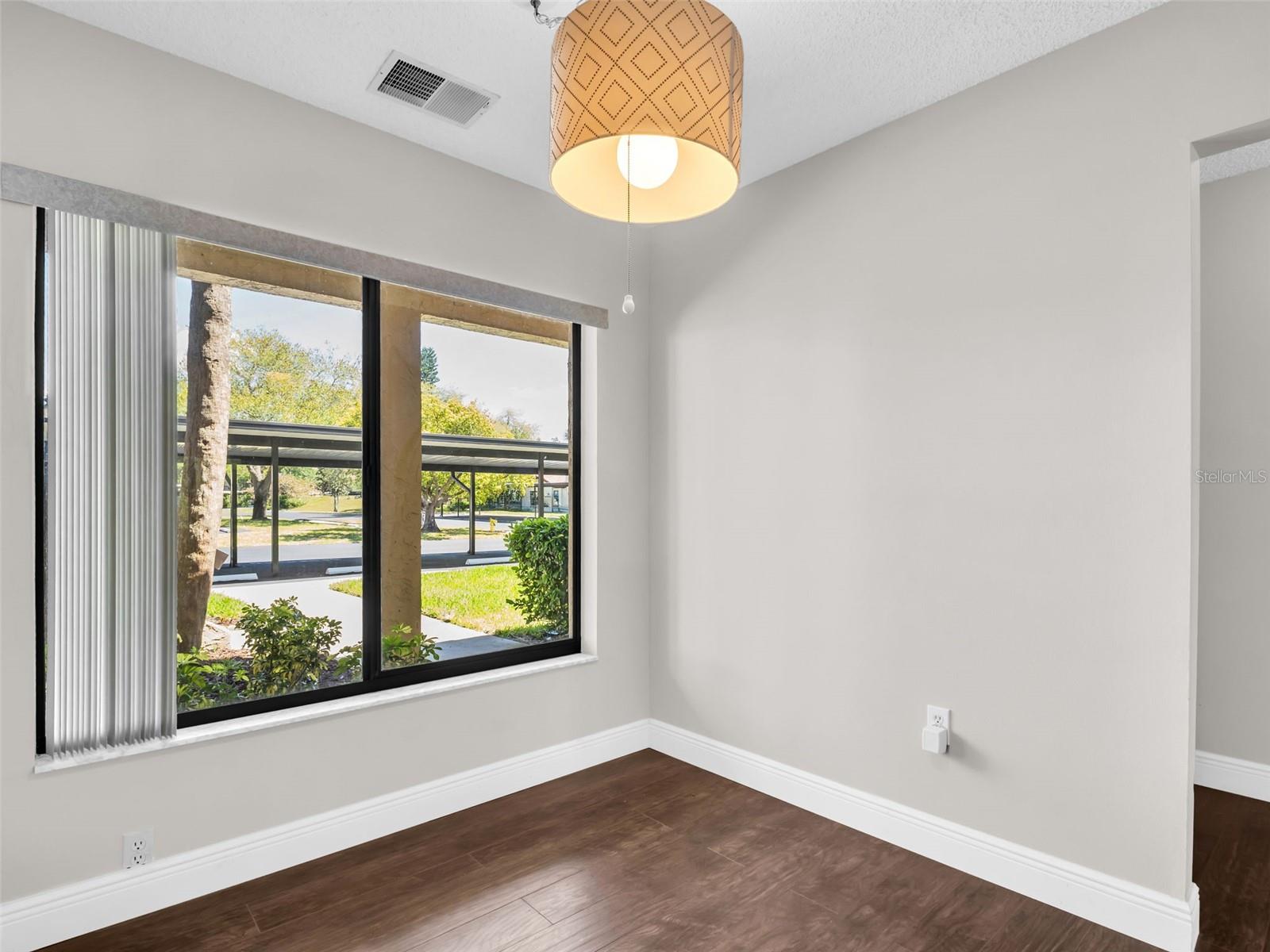 EL PASADO A CONDO - Residential