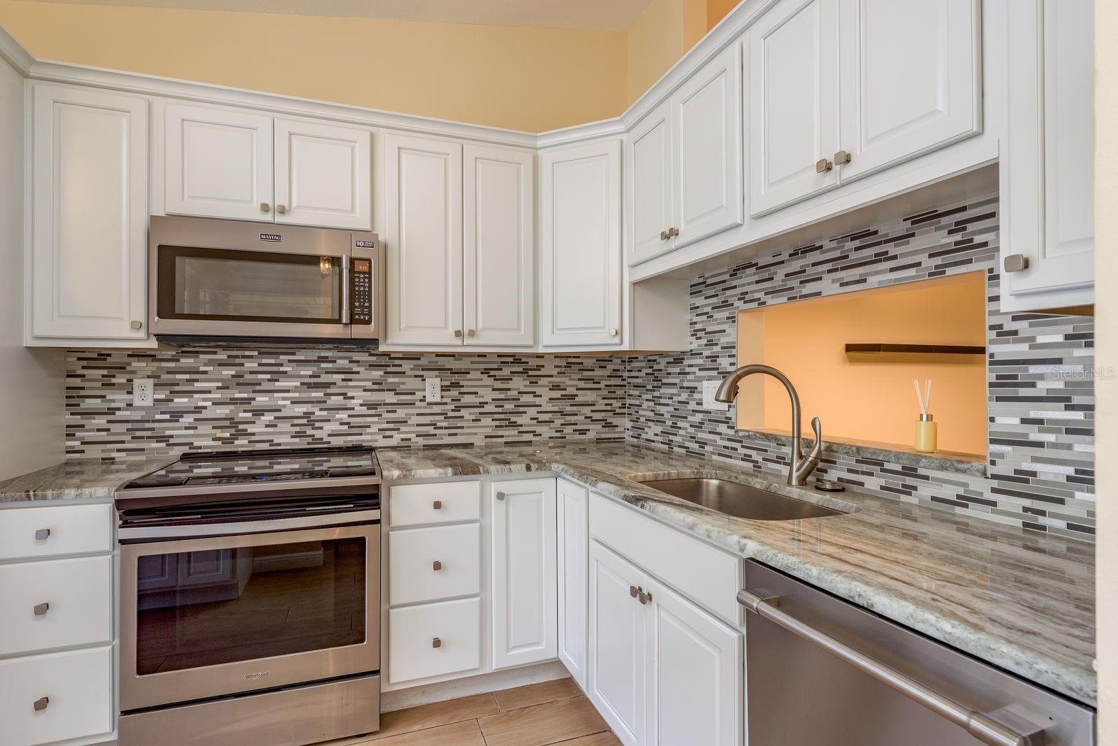 PINE RIDGE AT LAKE TARPON VILLAGE - Residential