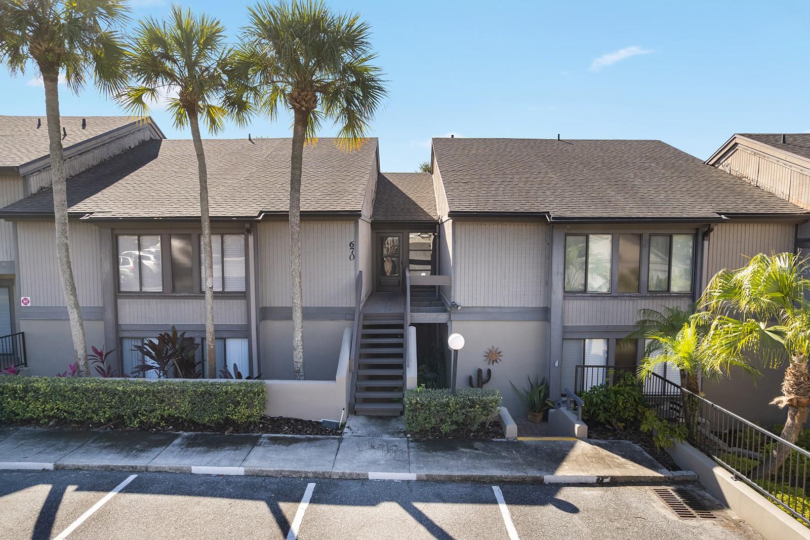 670 LAKE VILLAS DRIVE C